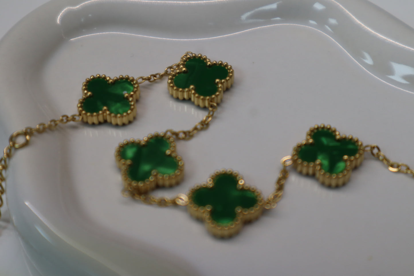 Emerald Clover Bracelet