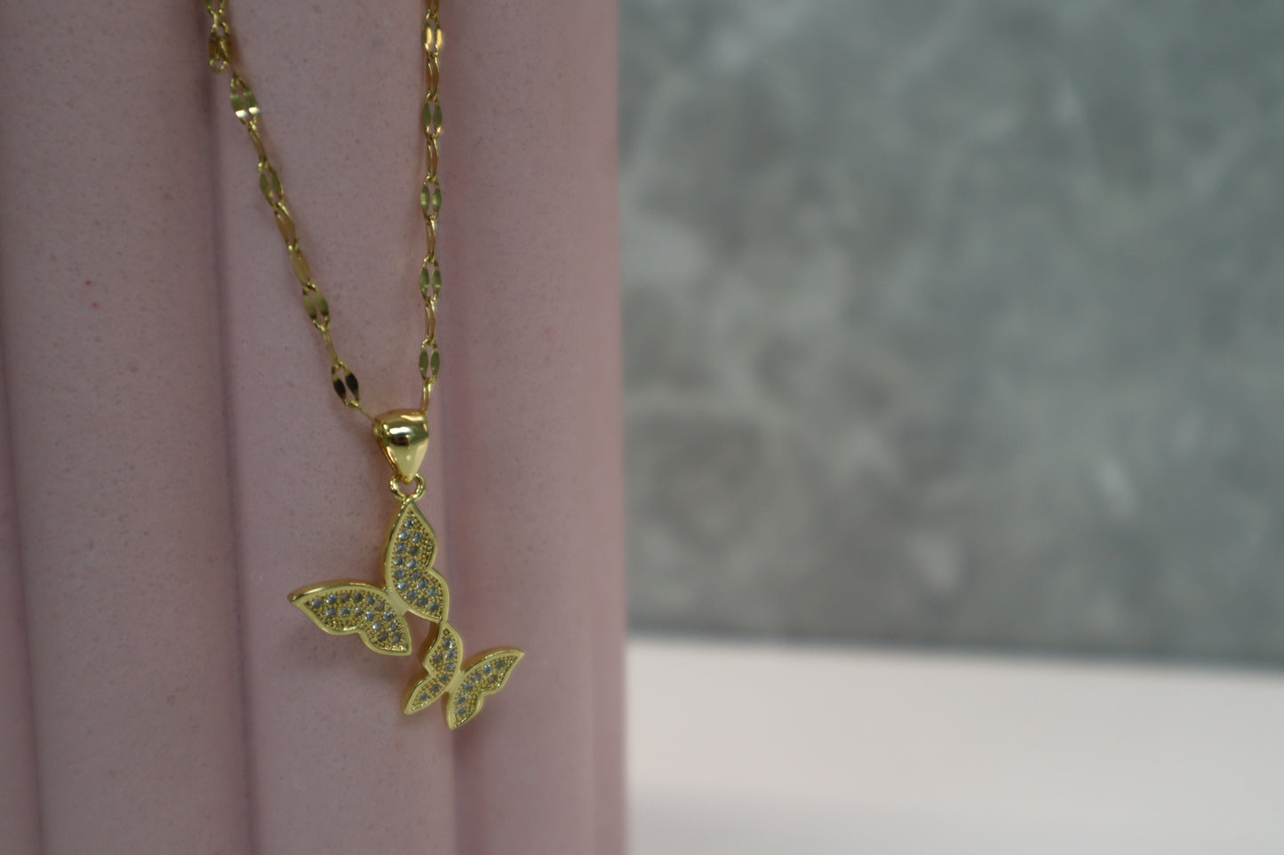 Lila Butterfly Necklace