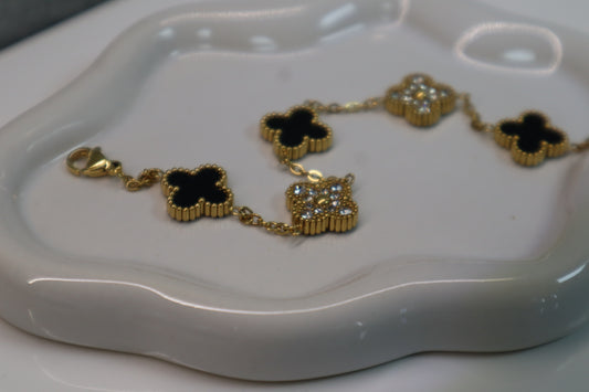 Darcy Clover Bracelet